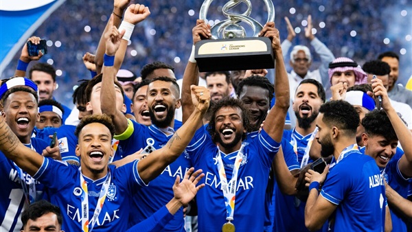 الهلال السعودي بطل