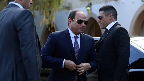 الرئيس السيسي يشهد