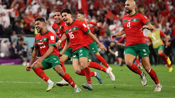 التشكيل الرسمي لمنتخب