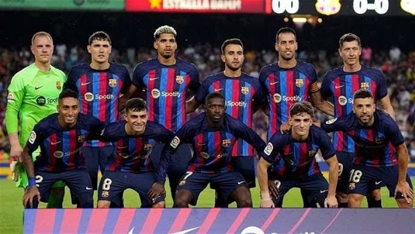 برشلونة بطل الليجا