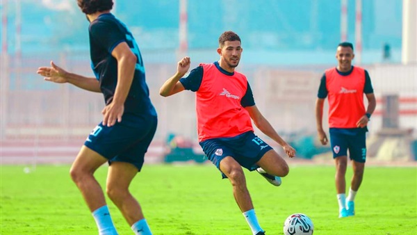  أحمد فتوح لاعب الزمالك