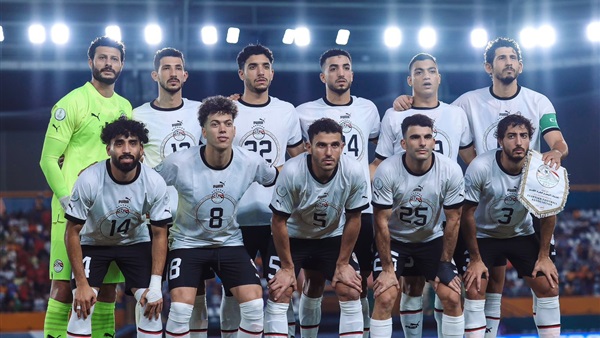 التشكيل الرسمي لمنتخب