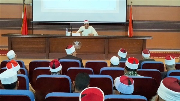 جانب من الدورة