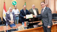  محافظ الشرقية يكرم وكيل وزارة الصحة لتميزه في تنفيذ المرحلة الأولى من الخطة العاجلة لتحسين الخصائص السكانية  