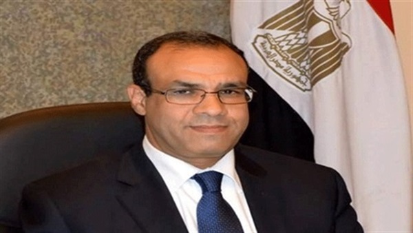 الدكتور بدر عبدالعاطي