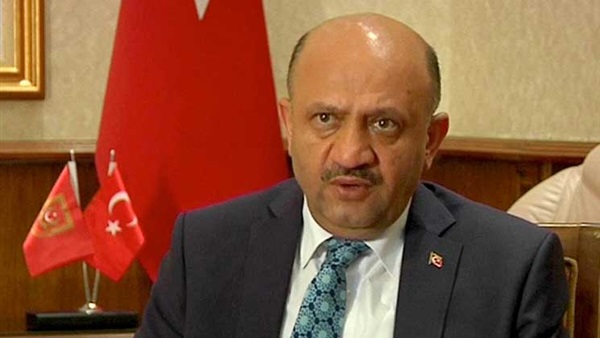 وزير الدفاع التركي،