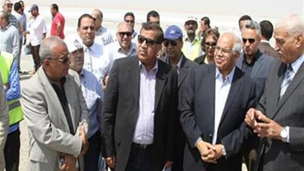 وزير النقل يتفقد