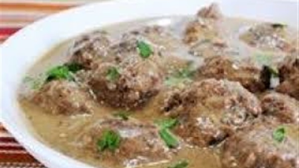 لحم محمرة بصوص ابيض