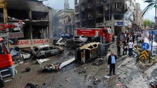 انفجار مقر حزب أردوغان