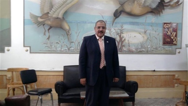 الدكتور سمير النيلى