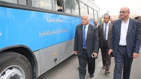 وزير النقل يشهد احتفالية