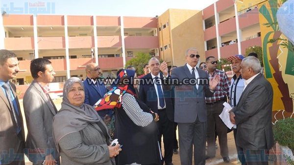 محافظ الوادي الجديد