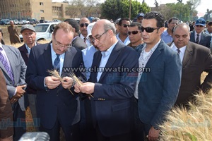 محافظ بني سويف ووزيرا